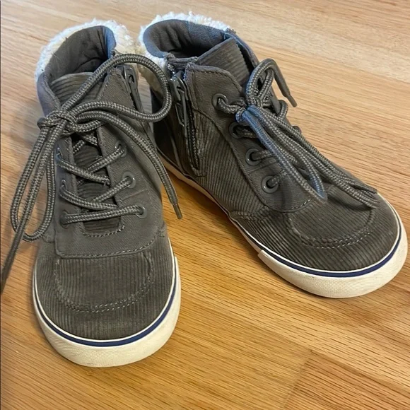 Toddler Grey Corduroy Faux Sherpa side zip high top shoes, GAP KIDS size 9 - Picture 1 of 8